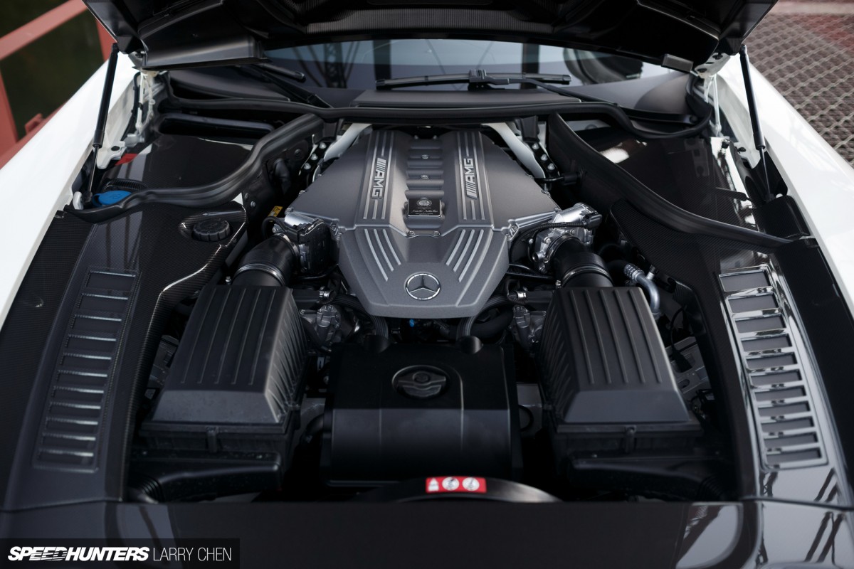 Larry_Chen_Speedhunters_SLS_AMG_BLACK_300SL-27