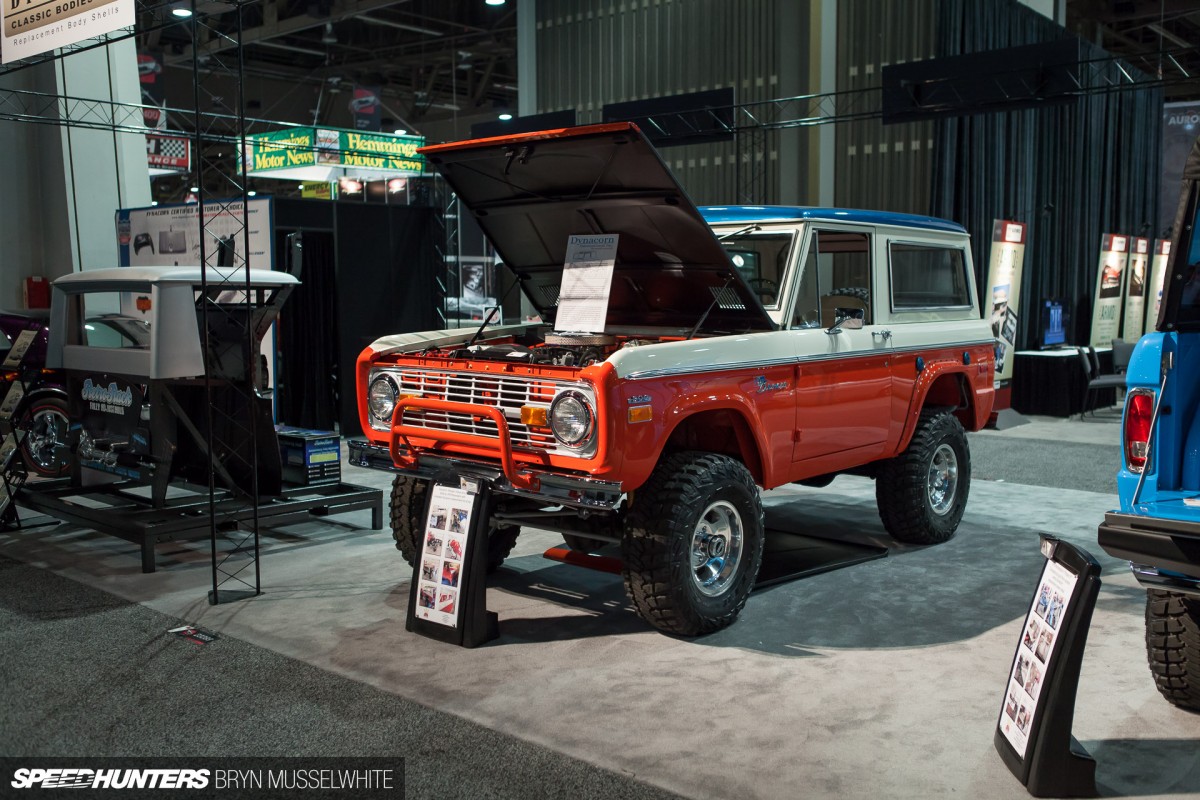 Off Road Trucks SEMA 2013-19