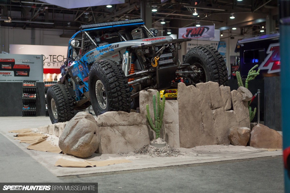Off Road Trucks SEMA 2013-23