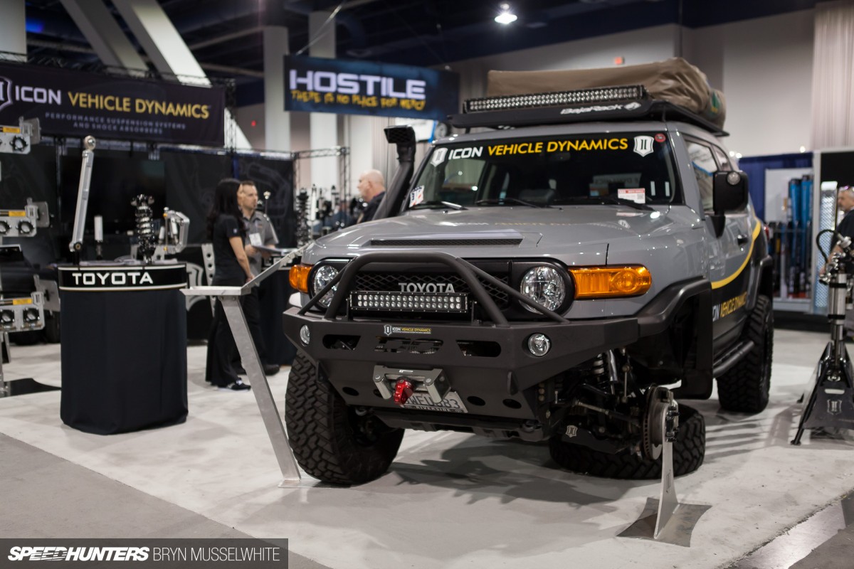Off Road Trucks SEMA 2013-42