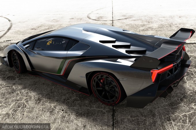 Lamborghini_Veneno-006