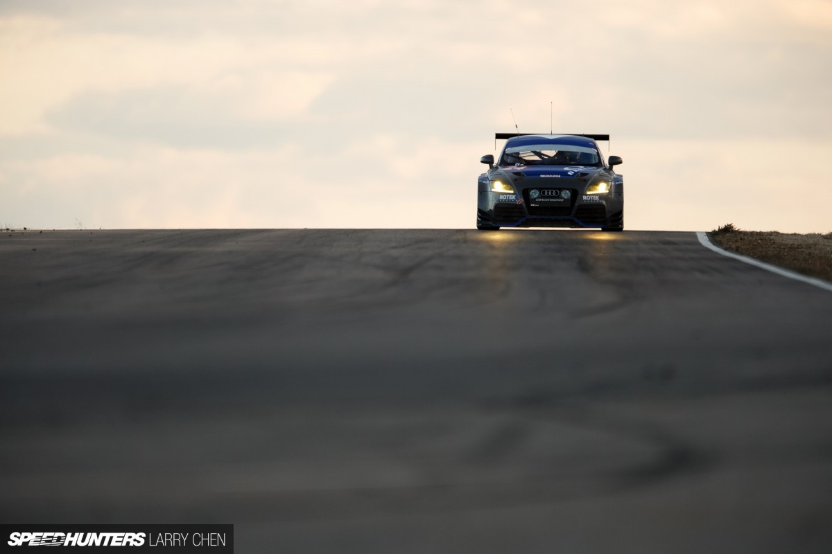 25 Hours Of Thunderhill: The Art Of Endurance Racing