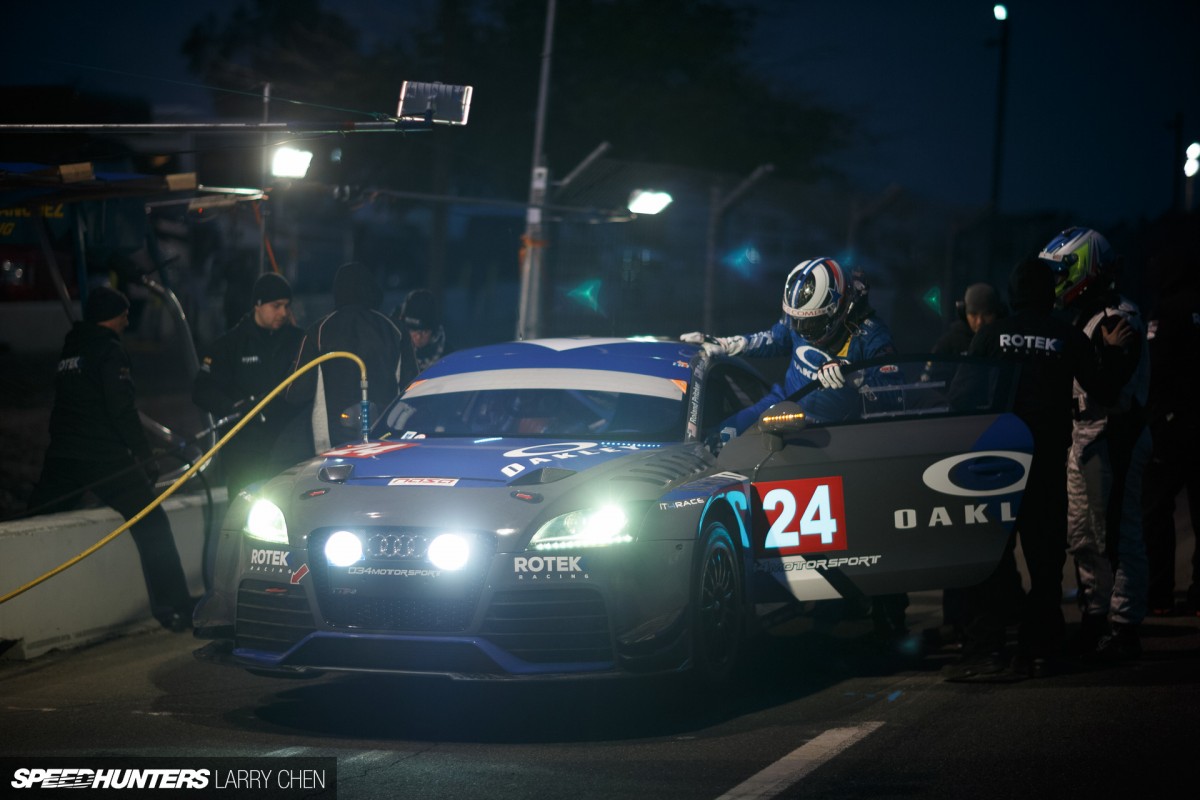Larry_Chen_Speedhunters_25hours_of_thunderhill_13-23