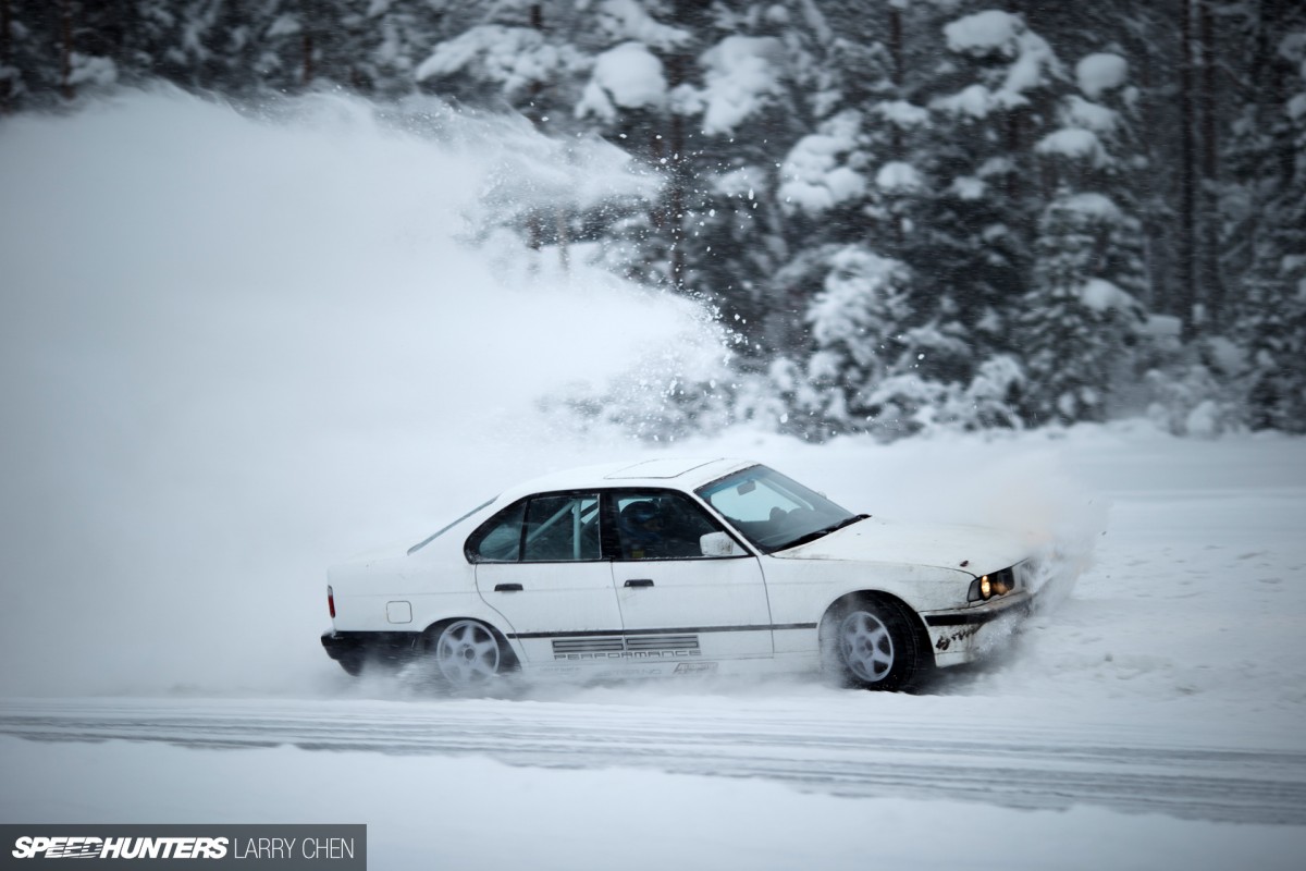 Drifting on a Frozen Lake Bed Looks Ridiculously Fun