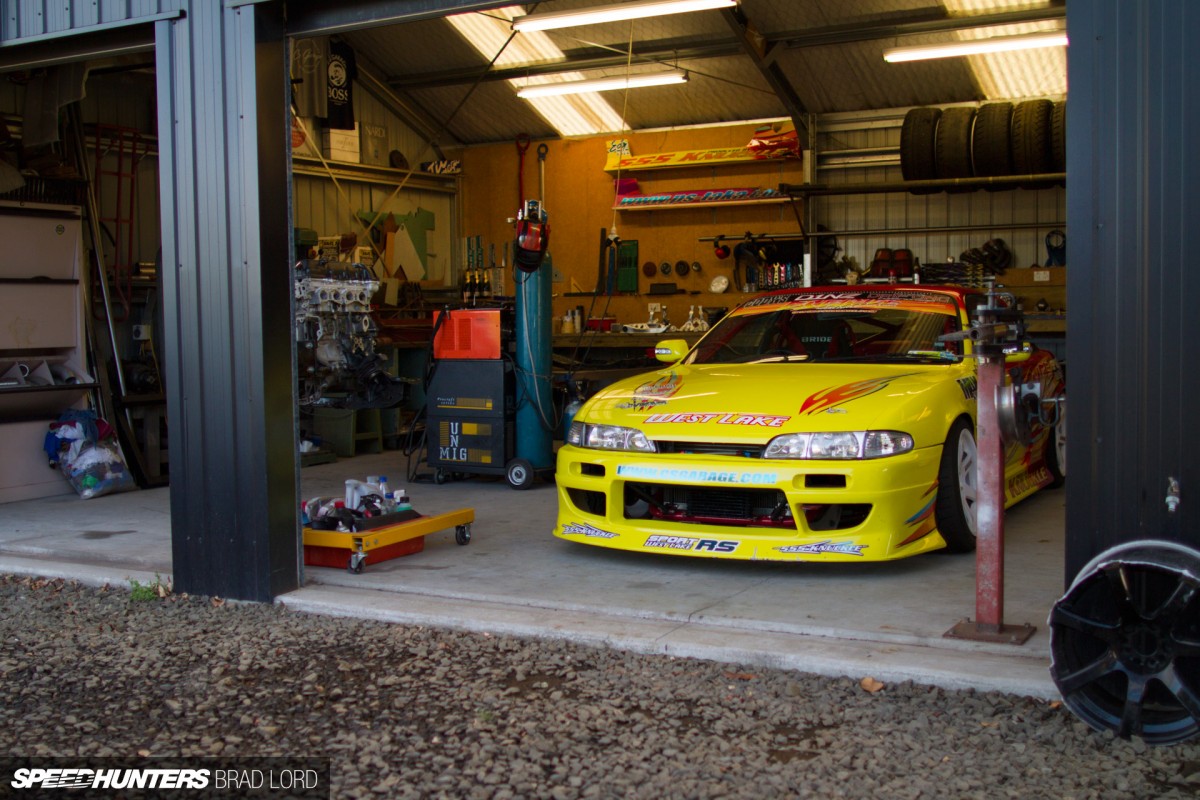 taxi garage drift cart