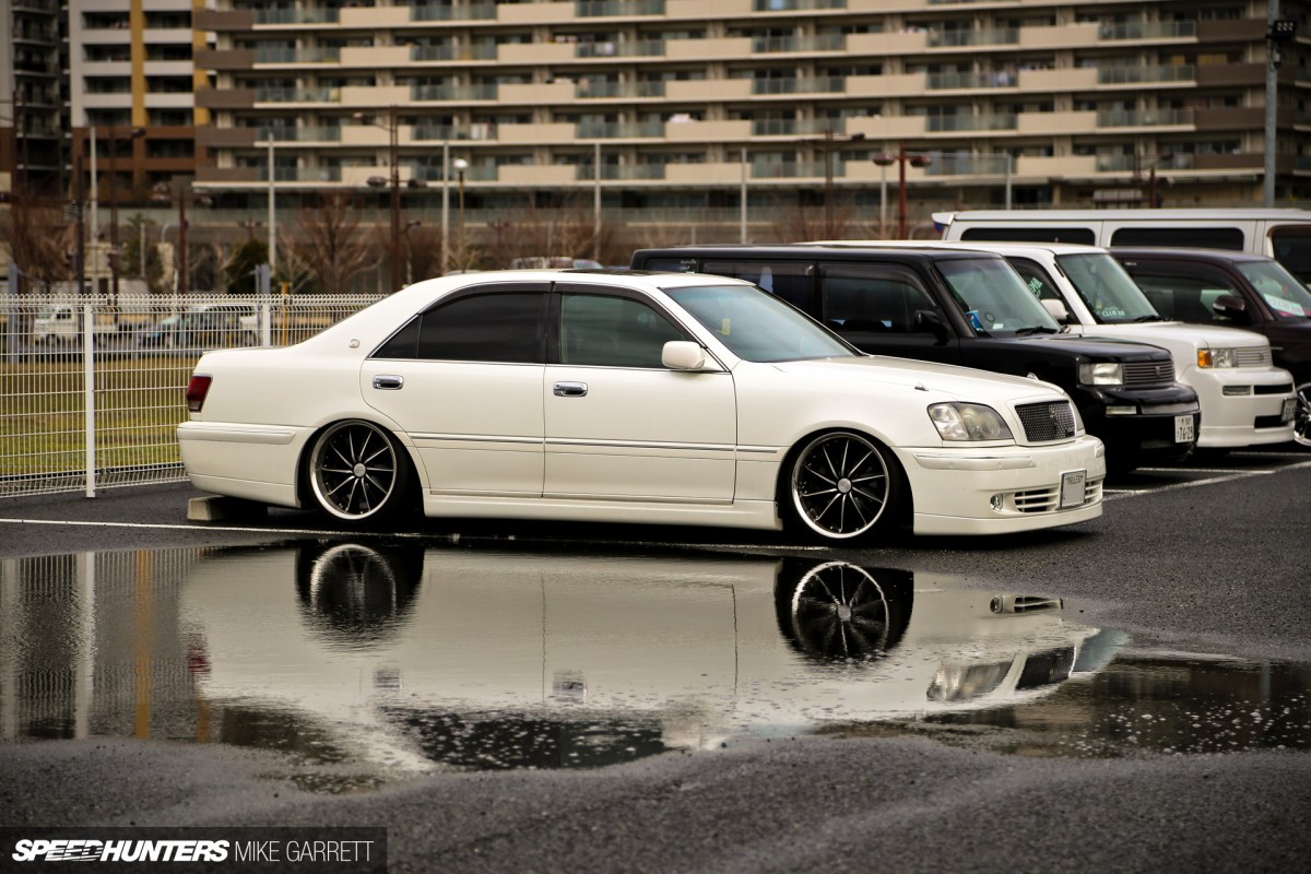 Osaka-Auto-Messe-25-2 copy