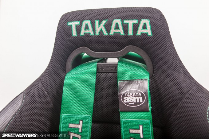 Takata Seats harnesses how to-4