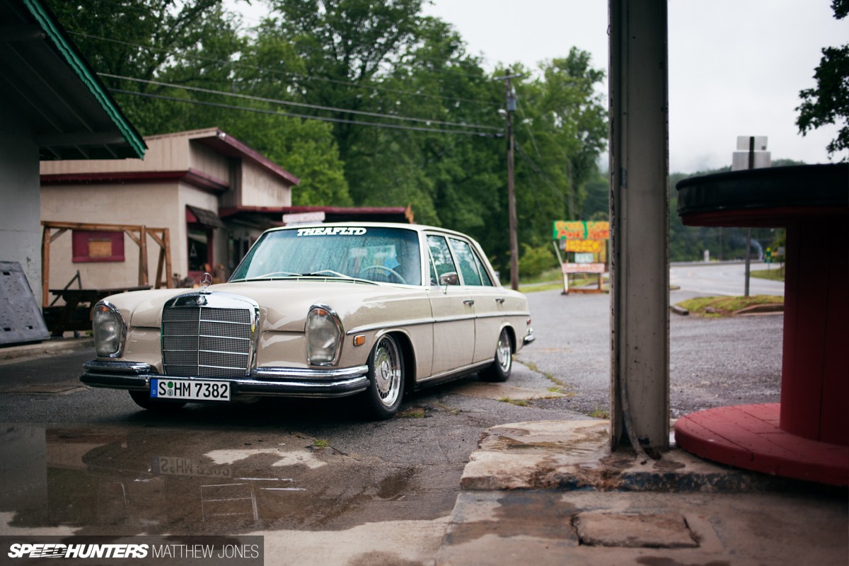 Old Benz, New Tricks: <br/>Slammed With a Small Block