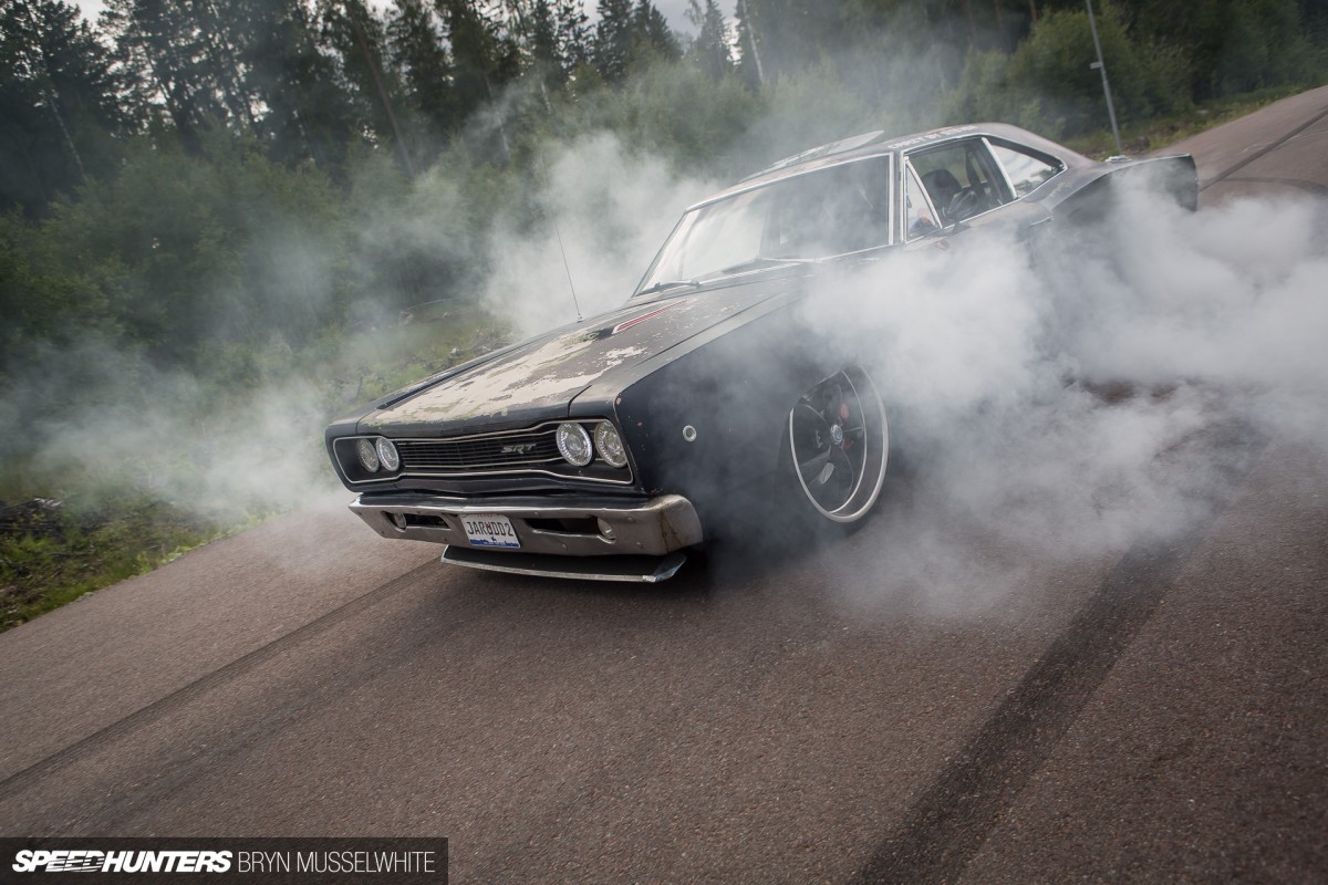 Poll_Jaruds-Bil-SE-Crazy-by-Steven-Coronet-Charger-71