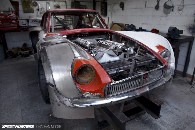 Jason_Shalders_MGB_GT3-021