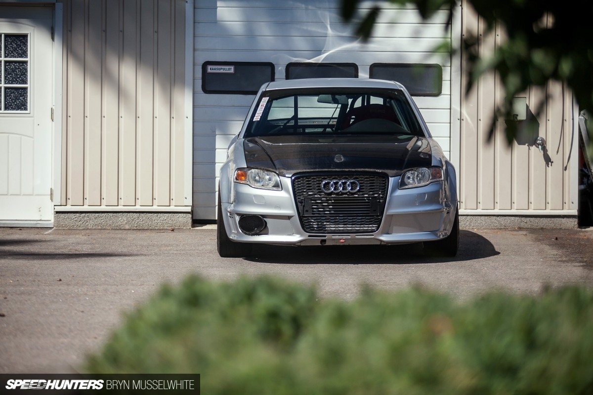 September-Preview_Finland-Audi-RS4-drag-car-11