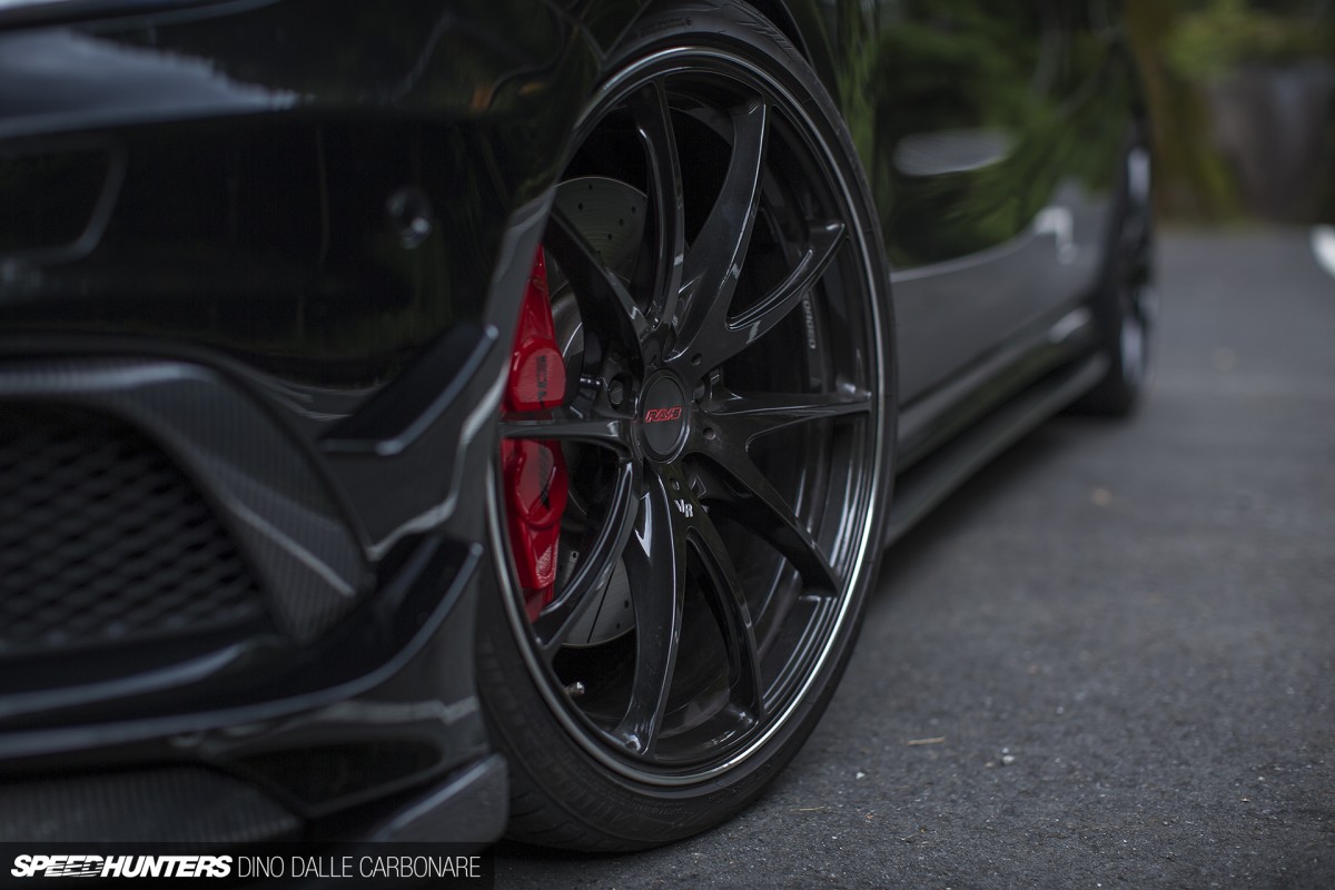 Varis-A45AMG-08
