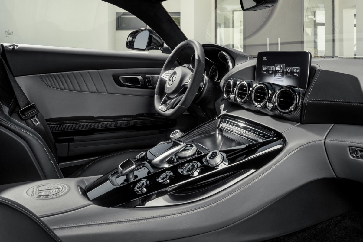 AMG_GT_4