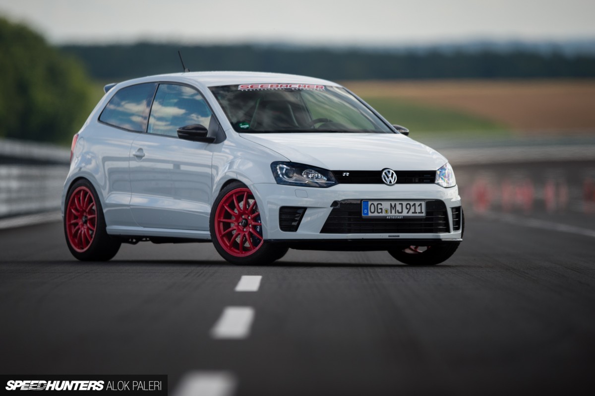A Bodybuilder With A Baby Face:</br> The Seebacher Polo R WRC Clubsport