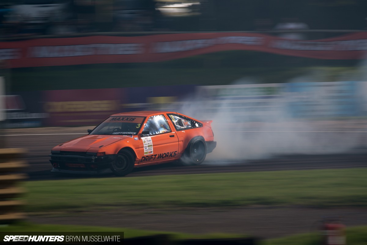 Driftworks AE86 V8 -9 - Speedhunters