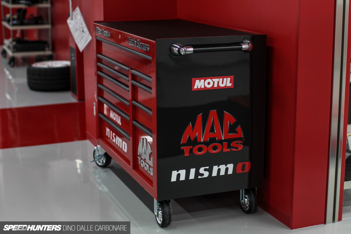 Nismo-HQ-31