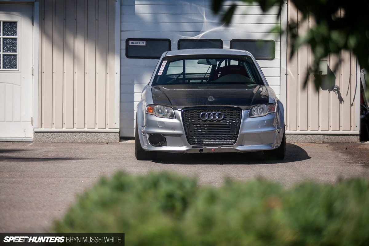 October14_Finland-Audi-RS4-drag-car-11N