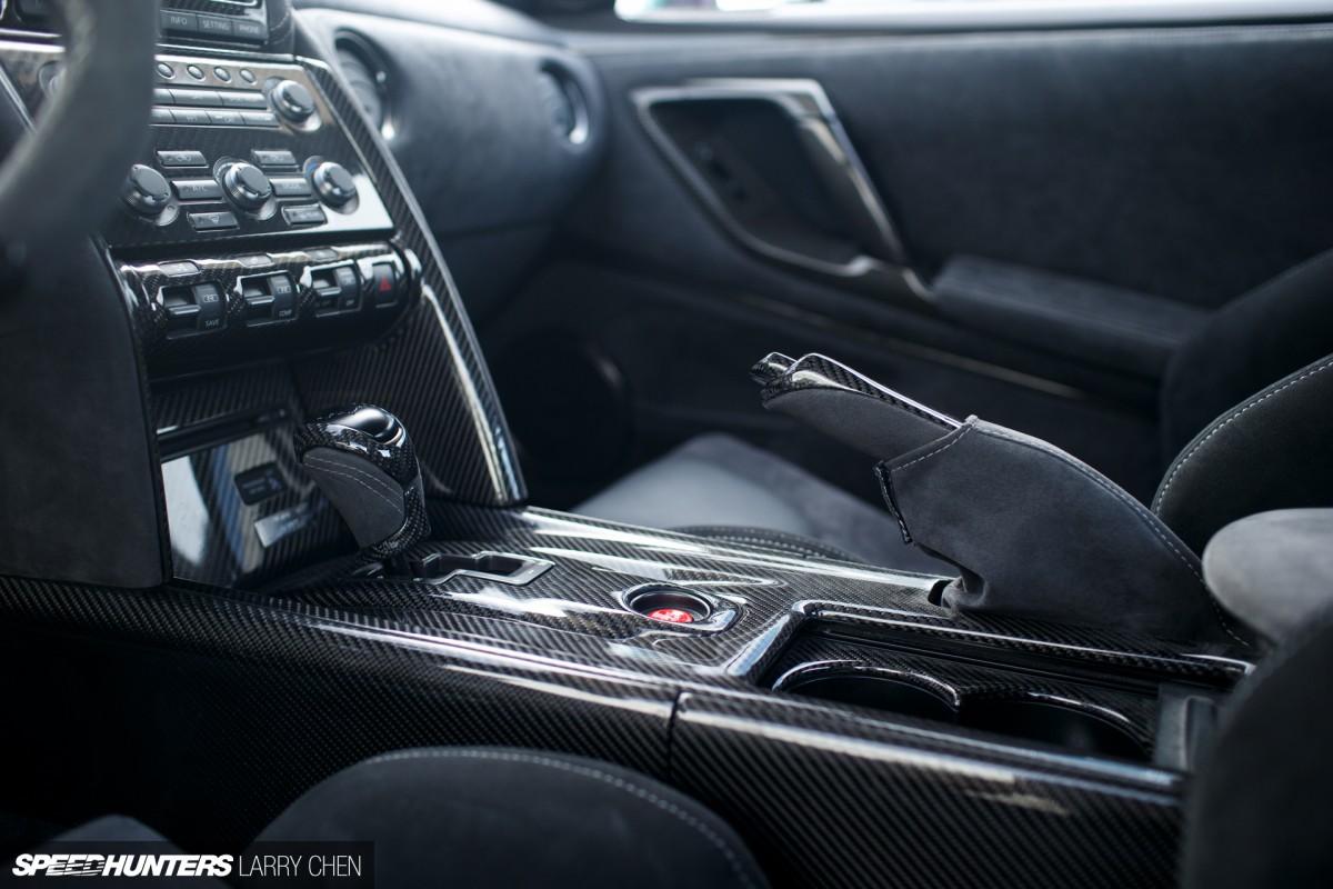 Larry_Chen_Bulletproof_Carbon_GTR-12