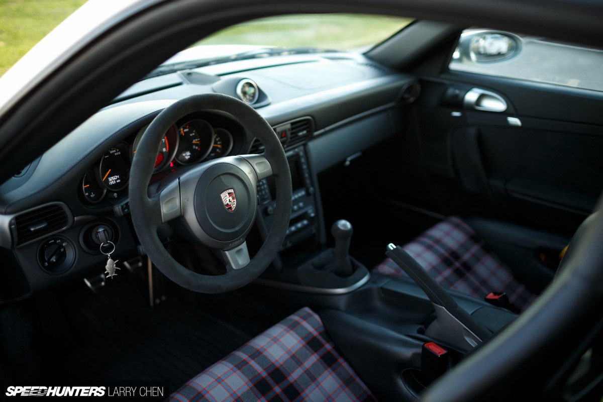Larry_Chen_speedhunters_sharkwerks_magnus_walker_porsche_gt2-17