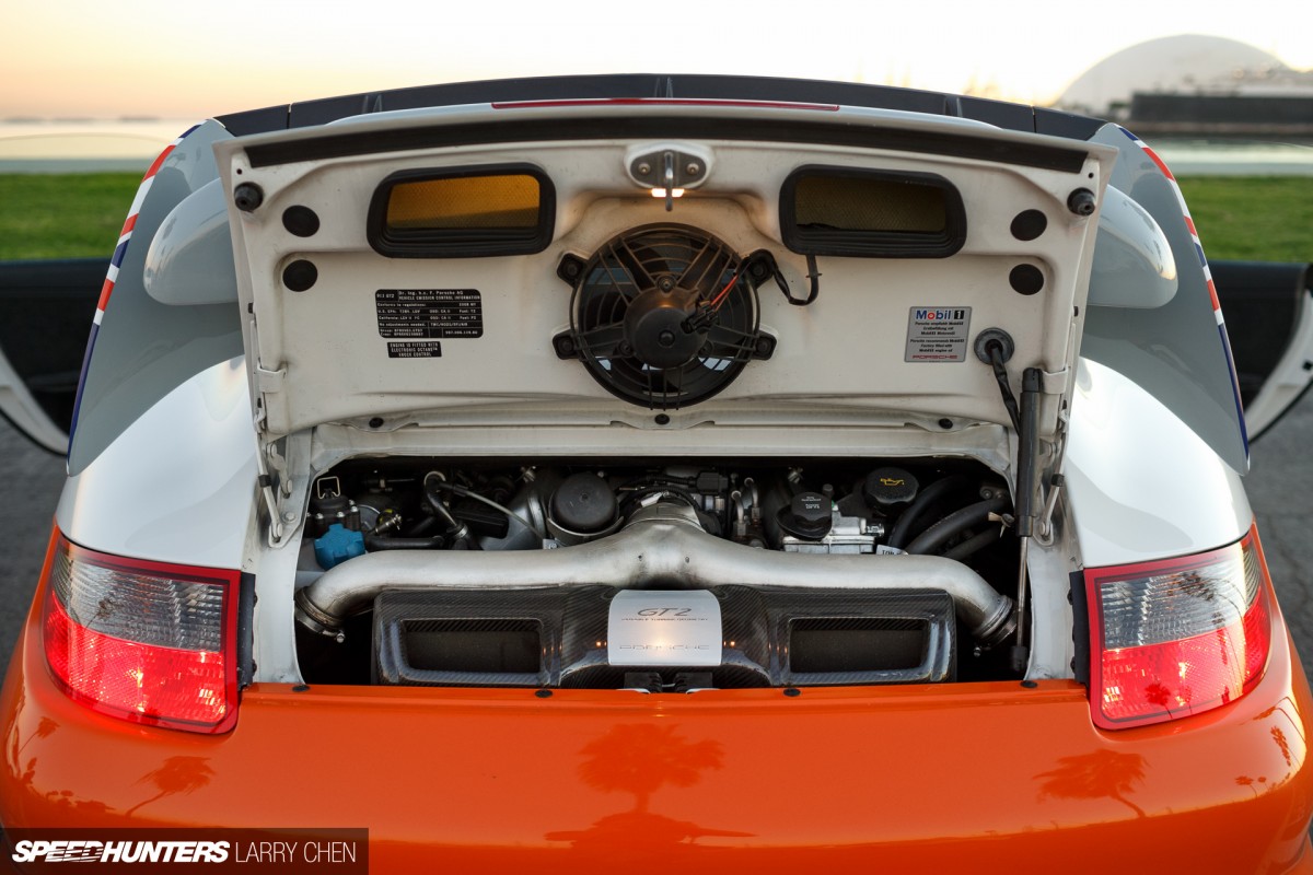 Larry_Chen_speedhunters_sharkwerks_magnus_walker_porsche_gt2-25