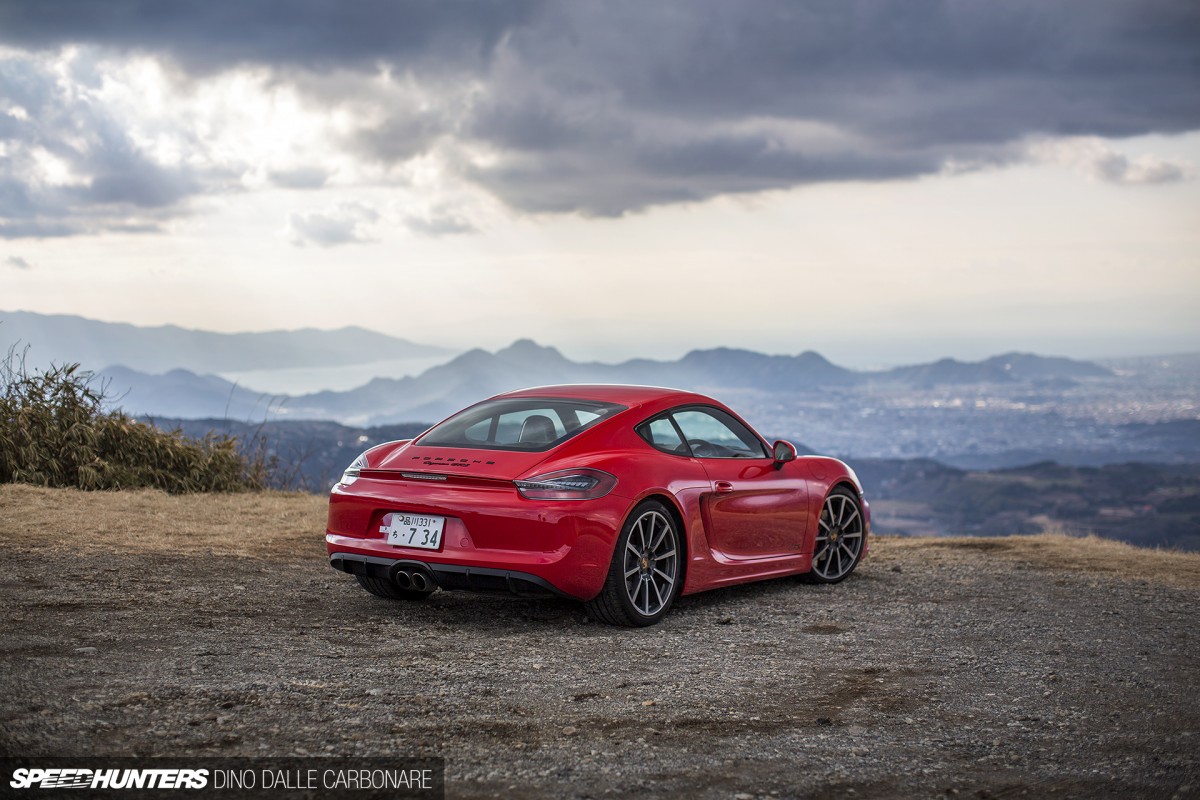 Cayman-GTS-01