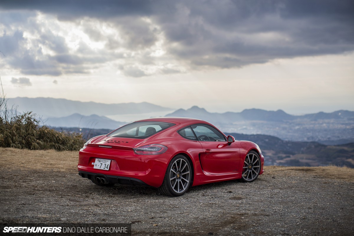Cayman-GTS-02