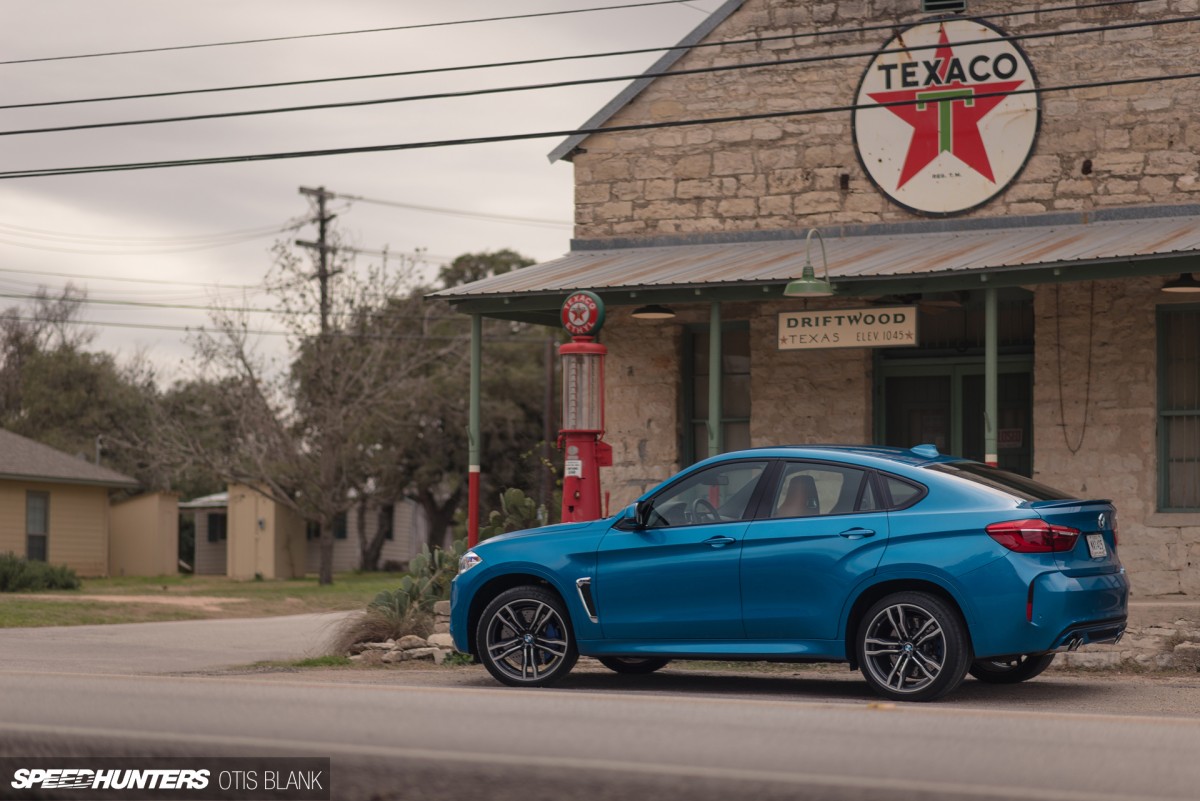 BMW_X6_M_228i_International_Media_Launch_2015_speedhunters_otis_blank 036