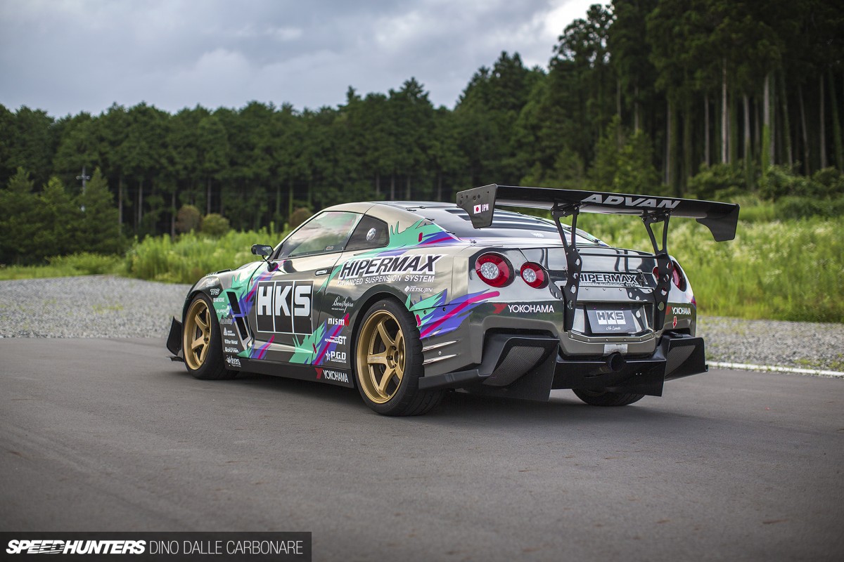 HKS-GTR-1000-04