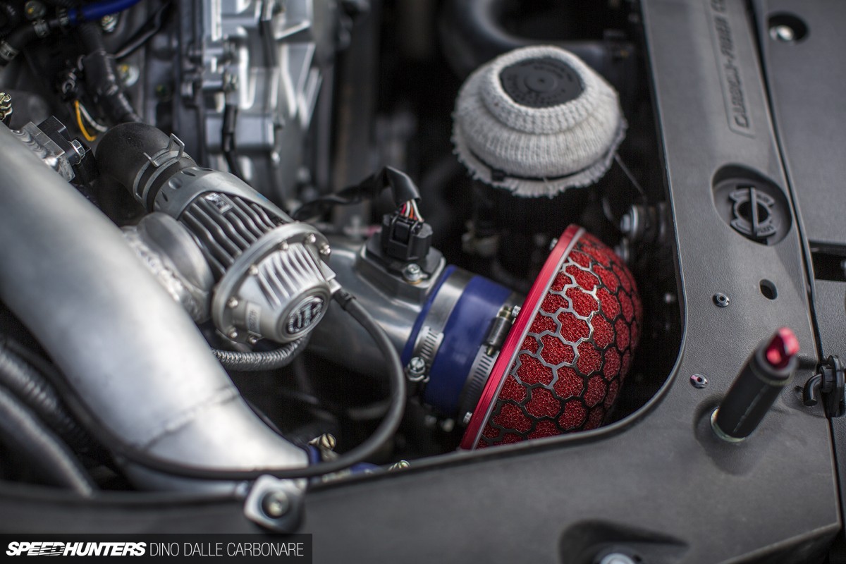 HKS-GTR-1000-09