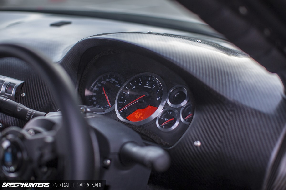 HKS-GTR-1000-16