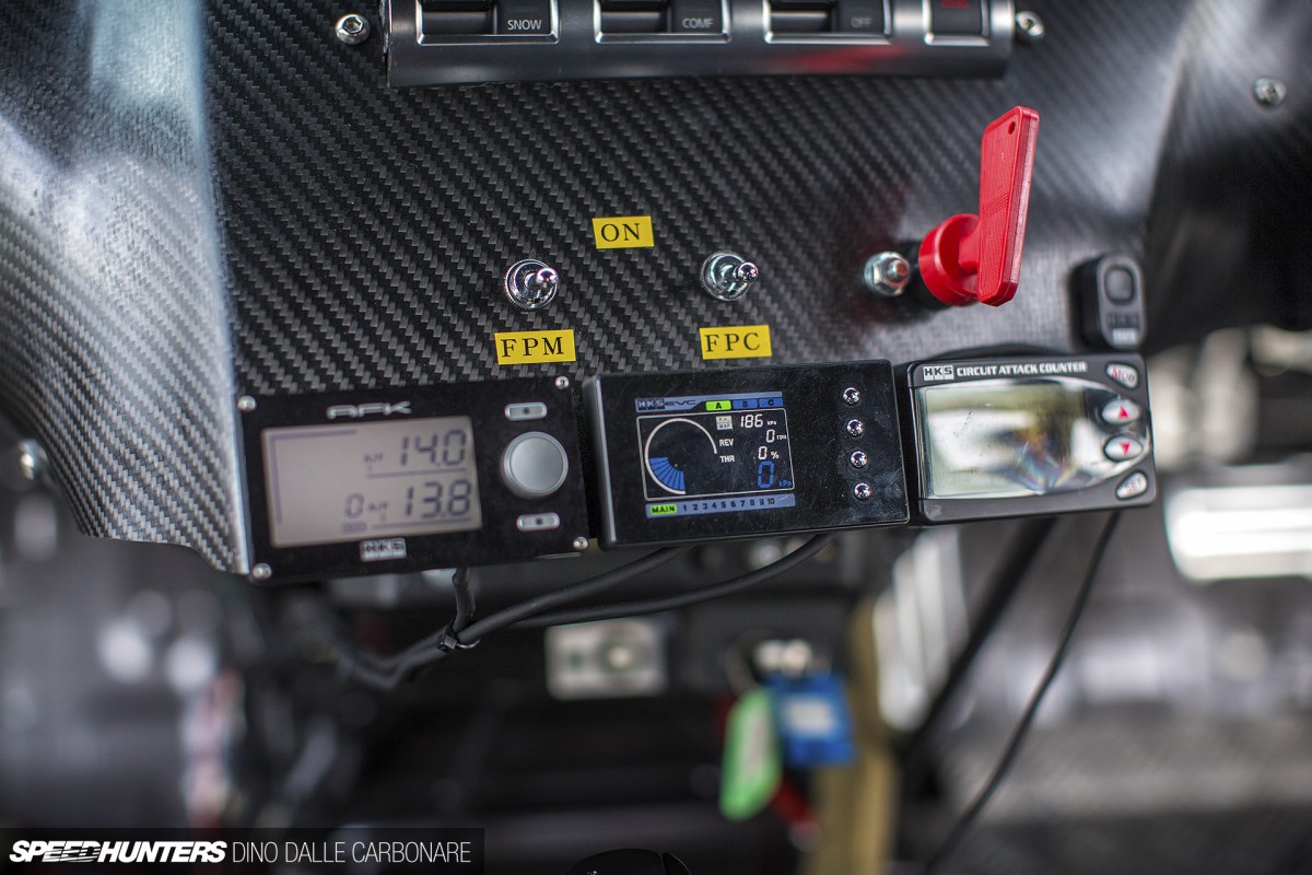 HKS-GTR-1000-27