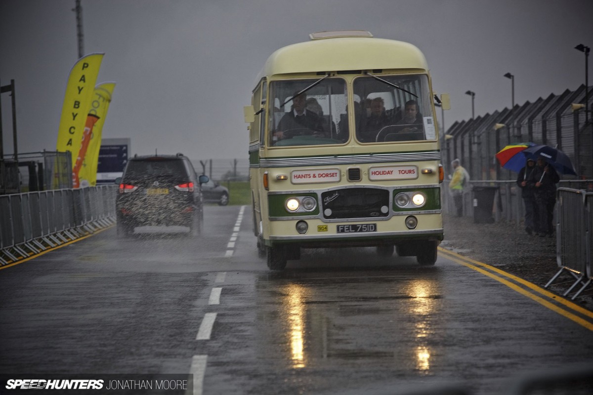 Silverstone_Classic_2015-011