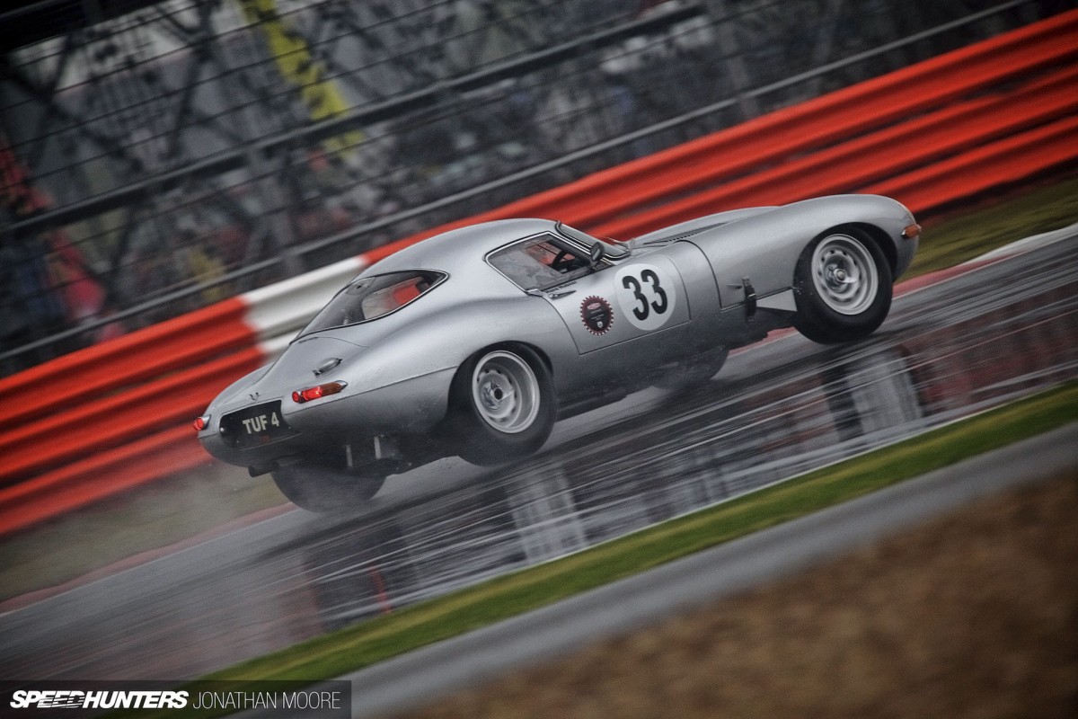 Silverstone_Classic_2015-015