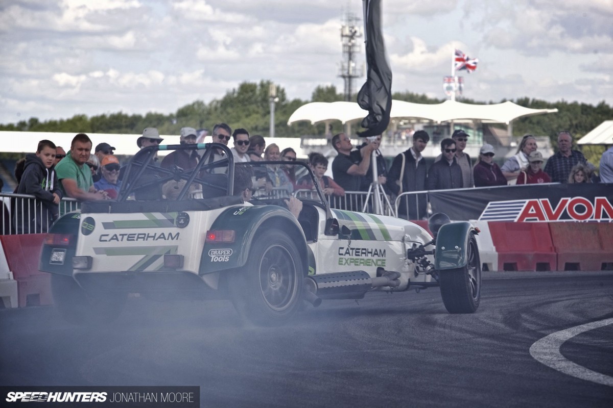 Silverstone_Classic_2015-032
