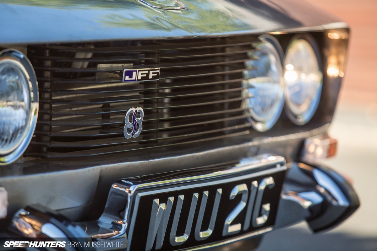 Bavarez Jensen FF bare metal supercharged (30 of 72)