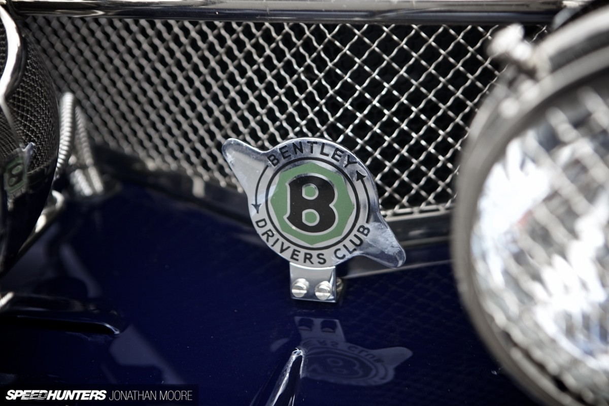 Silverstone_Classic_2015-Bentley_Blue_Train-013