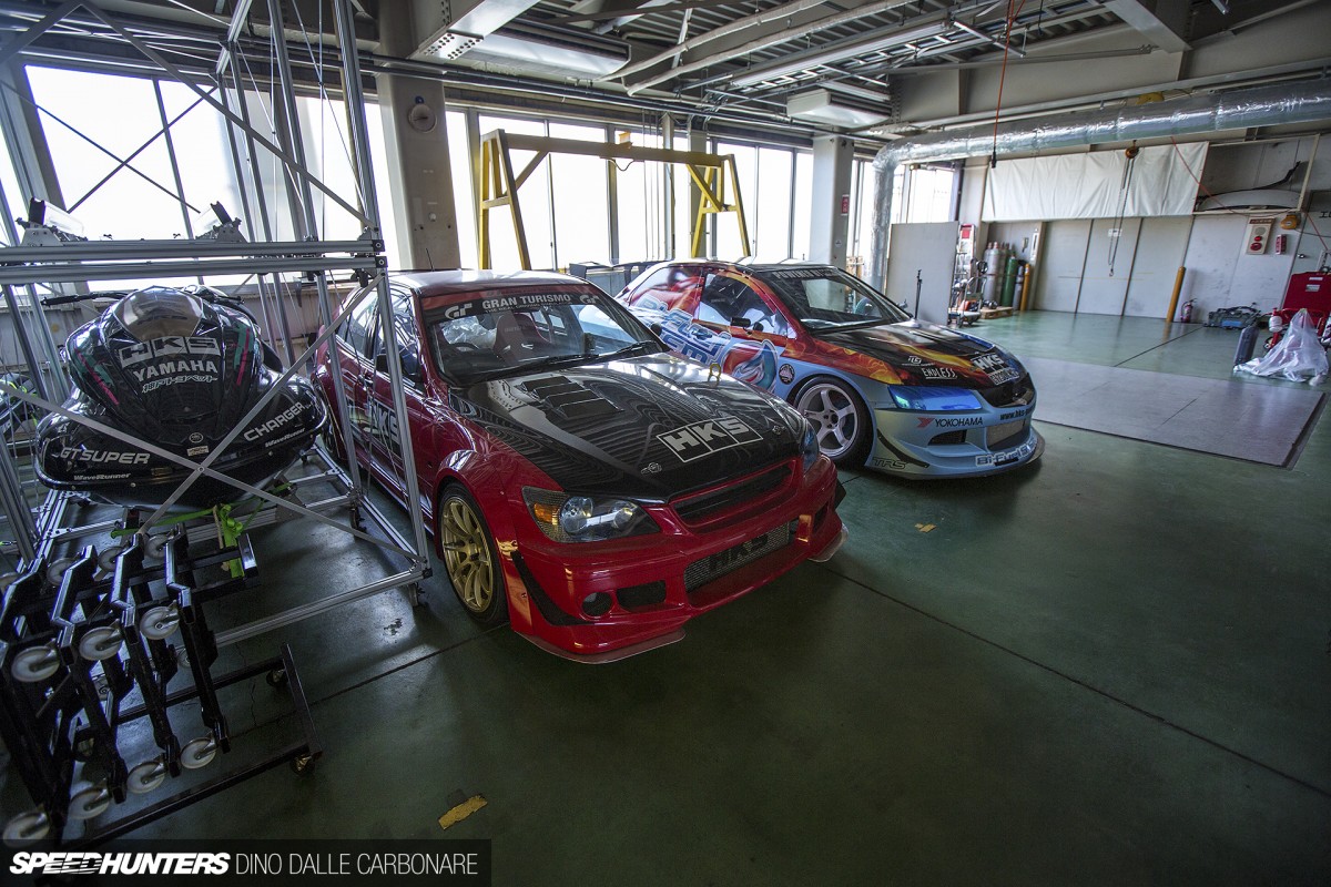 HKS-R33-Drag-GTR-33