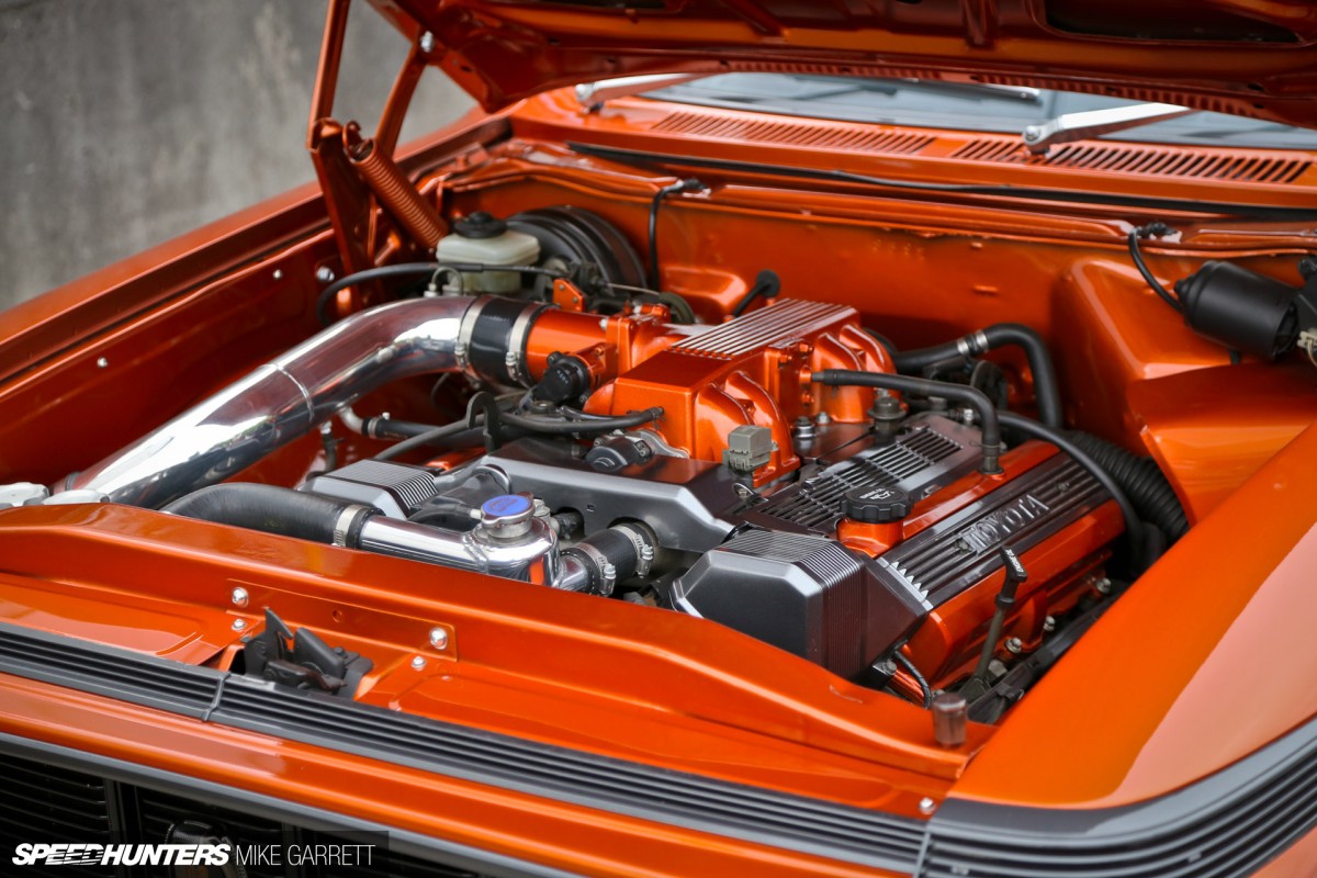 V8-Crown-Wagon-24 copy