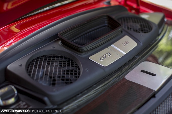 911-GT3-Drive-09