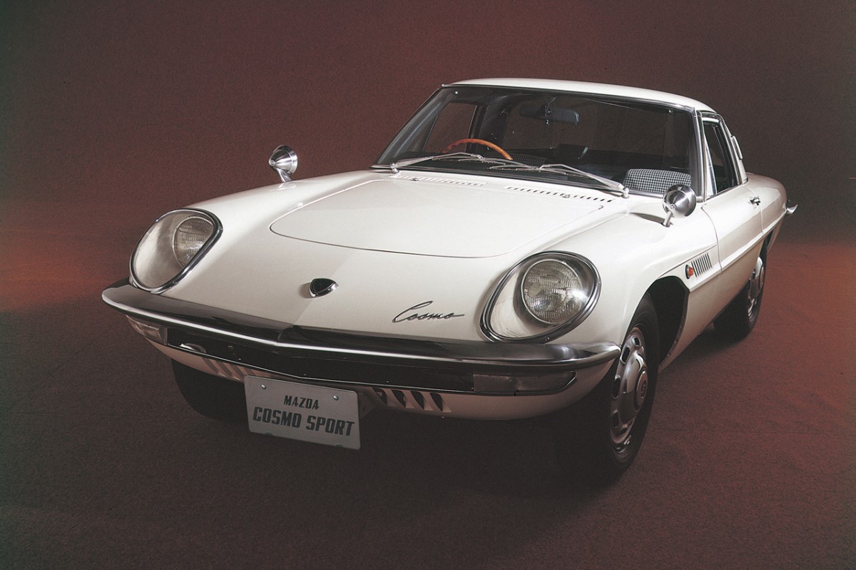 1967_Mazda_Cosmo_Sport_110S