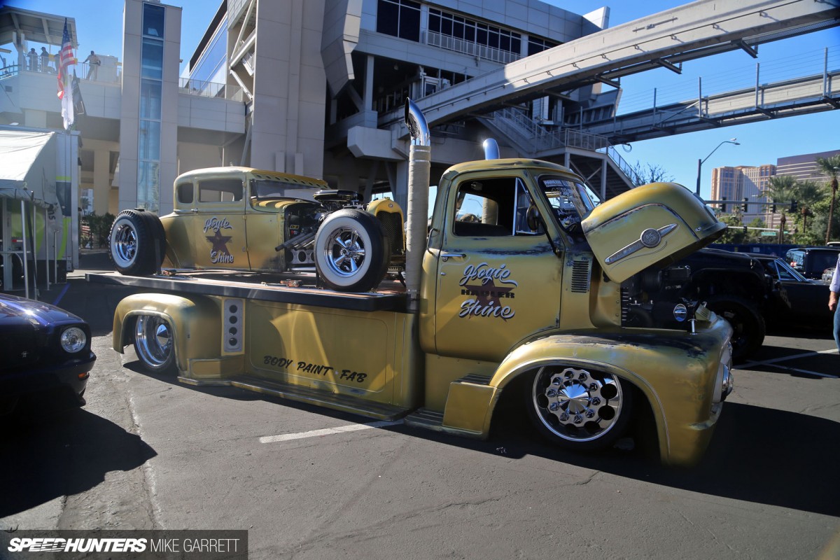 Ford-Hauler-01