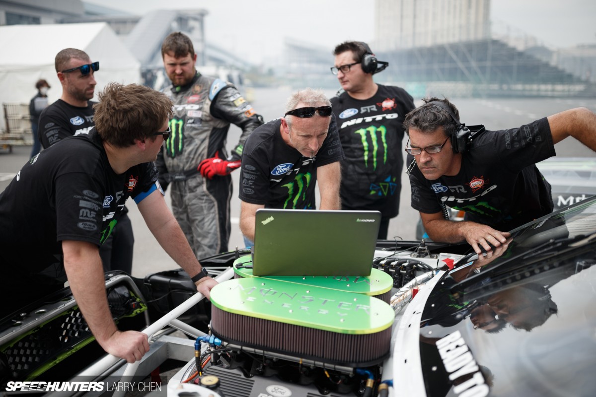 Larry_Chen_Vaughn_Gittin_D1GP_Odaiba_0013
