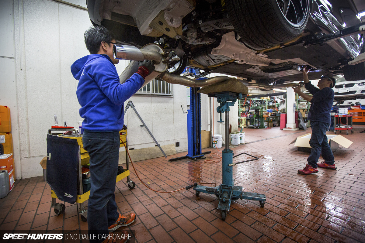 Akrapovic-project-droptop-18