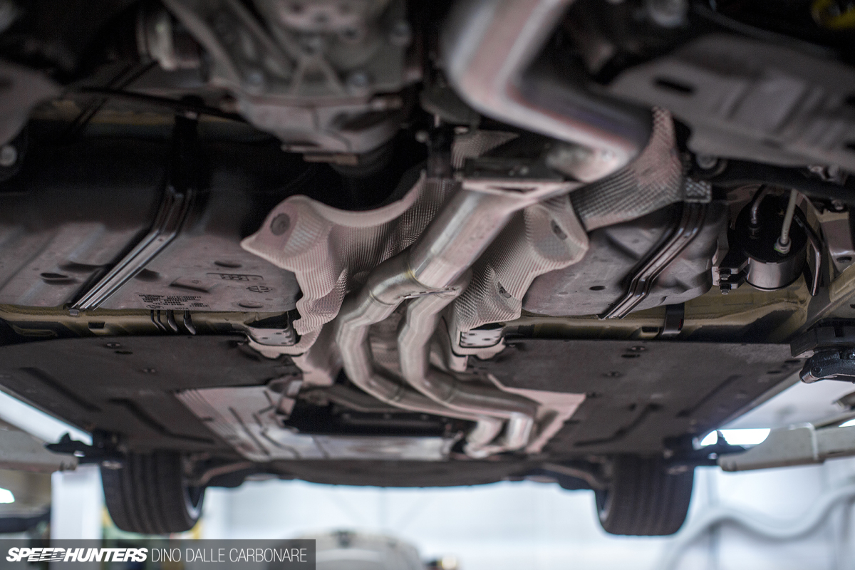 Akrapovic-project-droptop-27