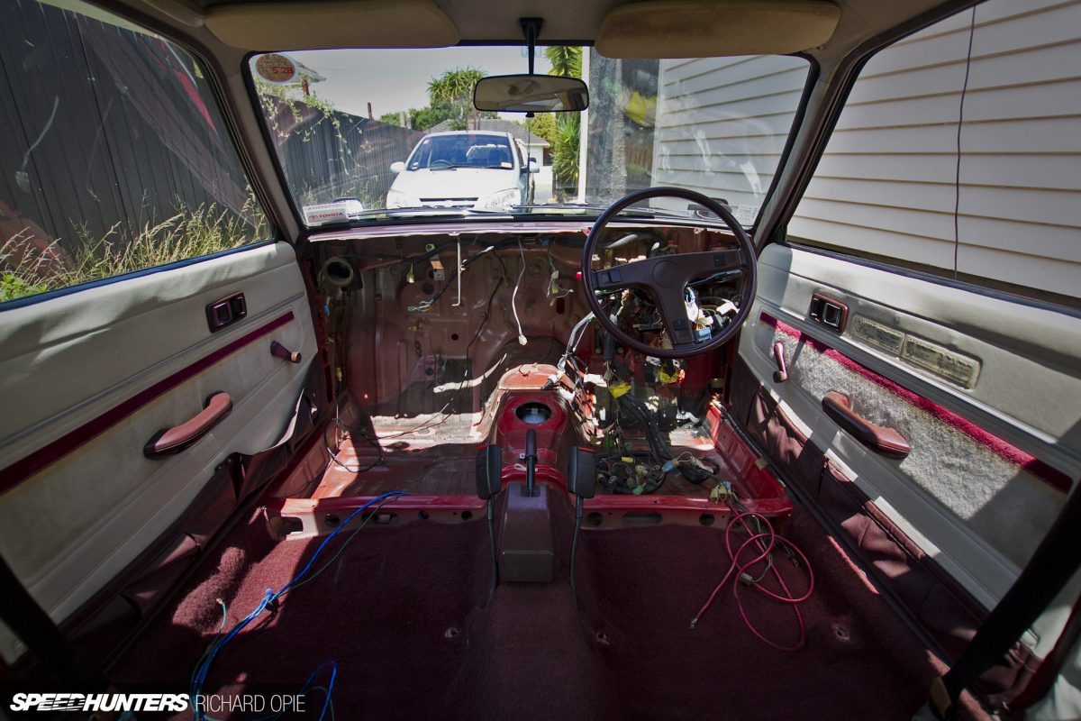Project_KP61_Starlet_4AGE (83)
