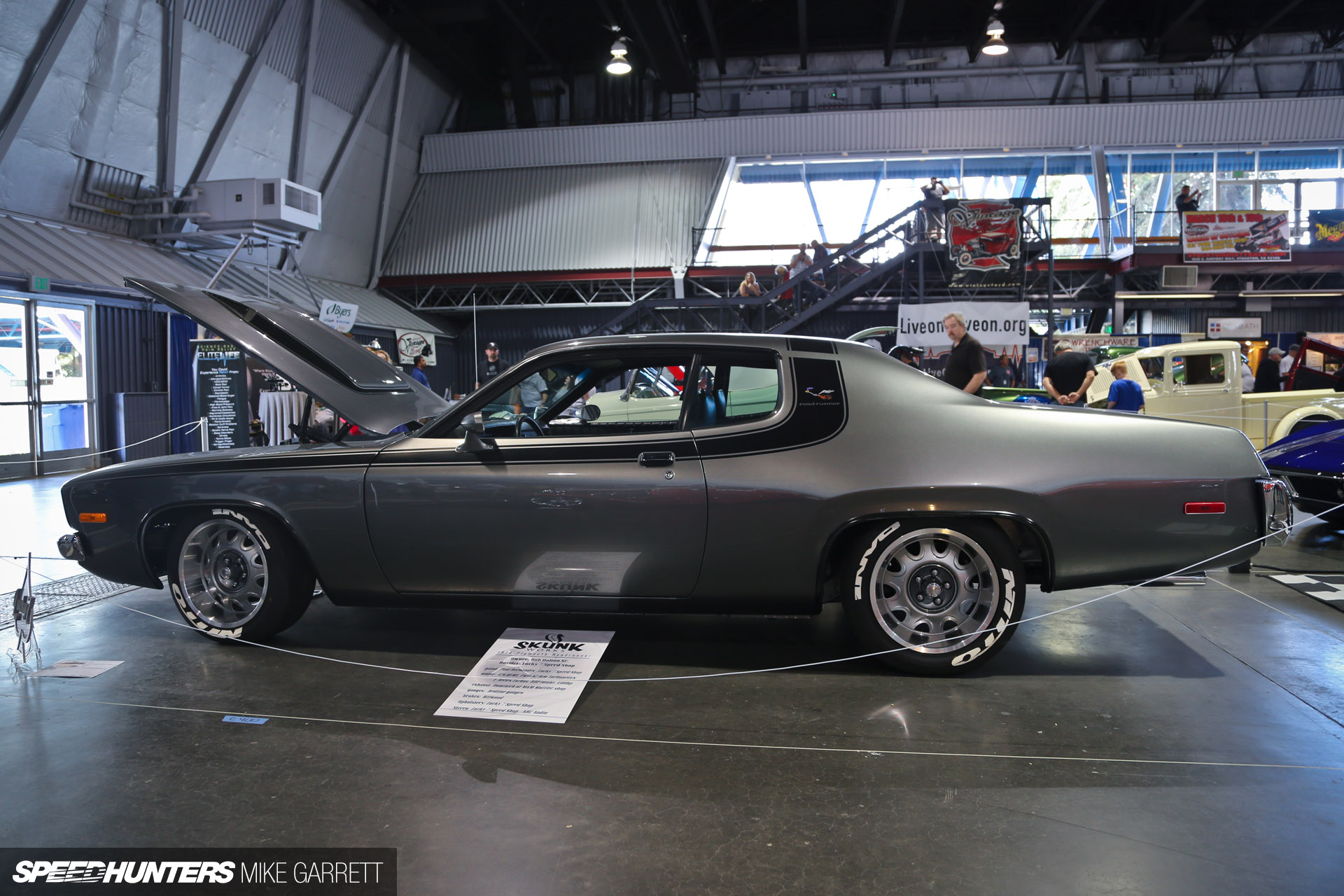 The 1,300hp Smog-Era Sleeper - Speedhunters
