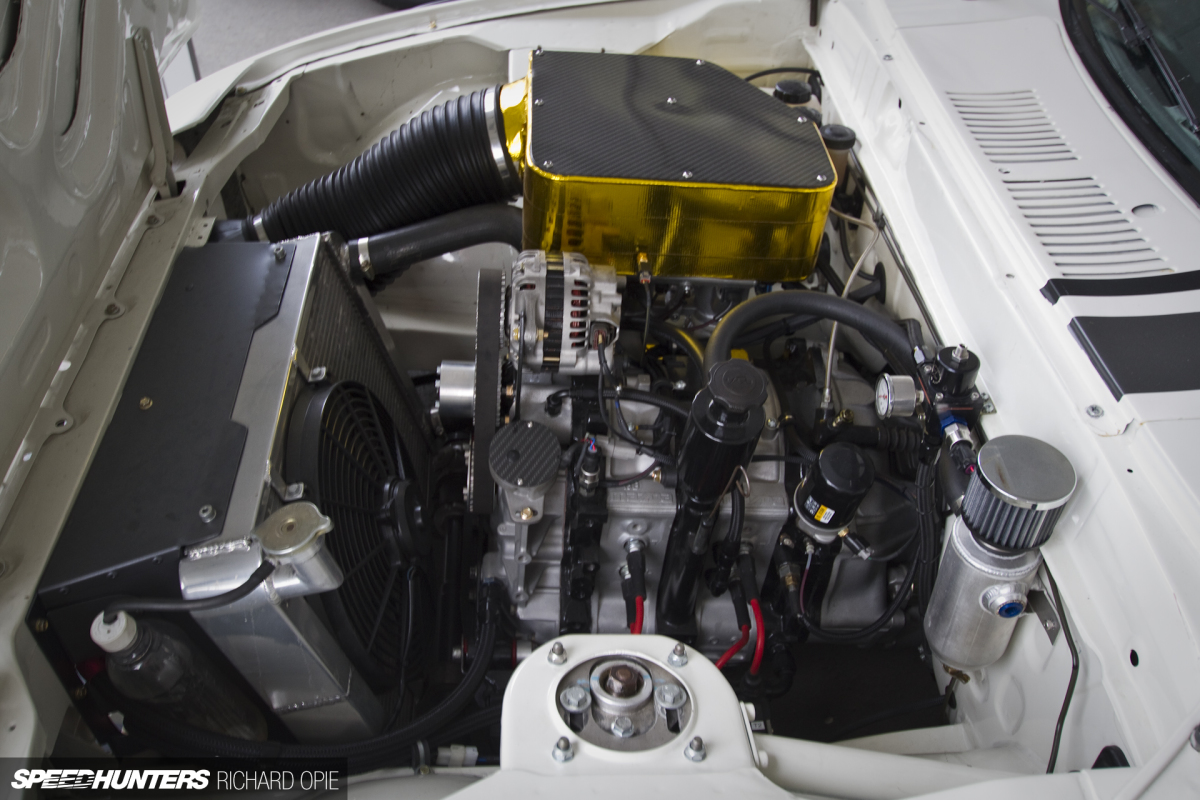 Mazda_RX7_SA22C_13B_Barrett (5)