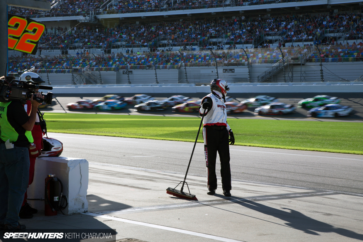 Speedhunters-Keith-Charvonia-Xfinity-NASCAR-Pit-Row-22