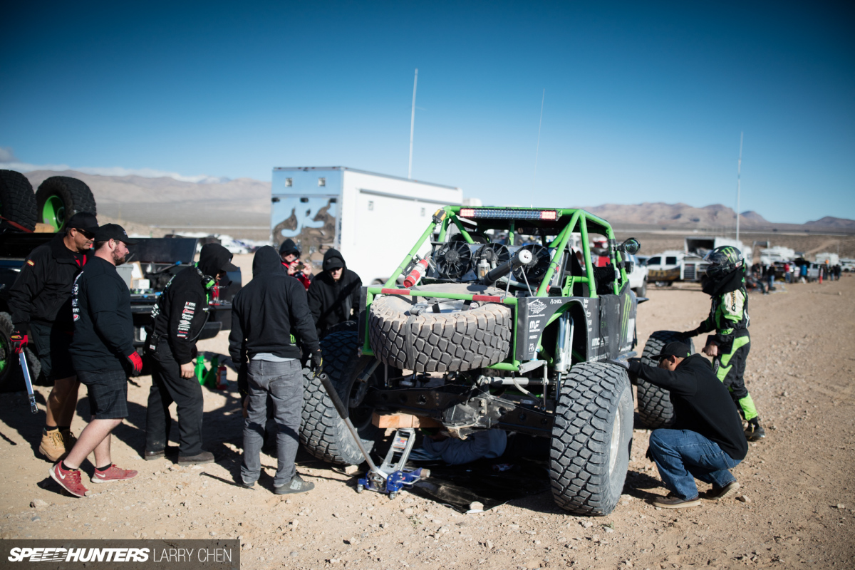 Larry_Chen_Speedhunters_Mint400_2016-36
