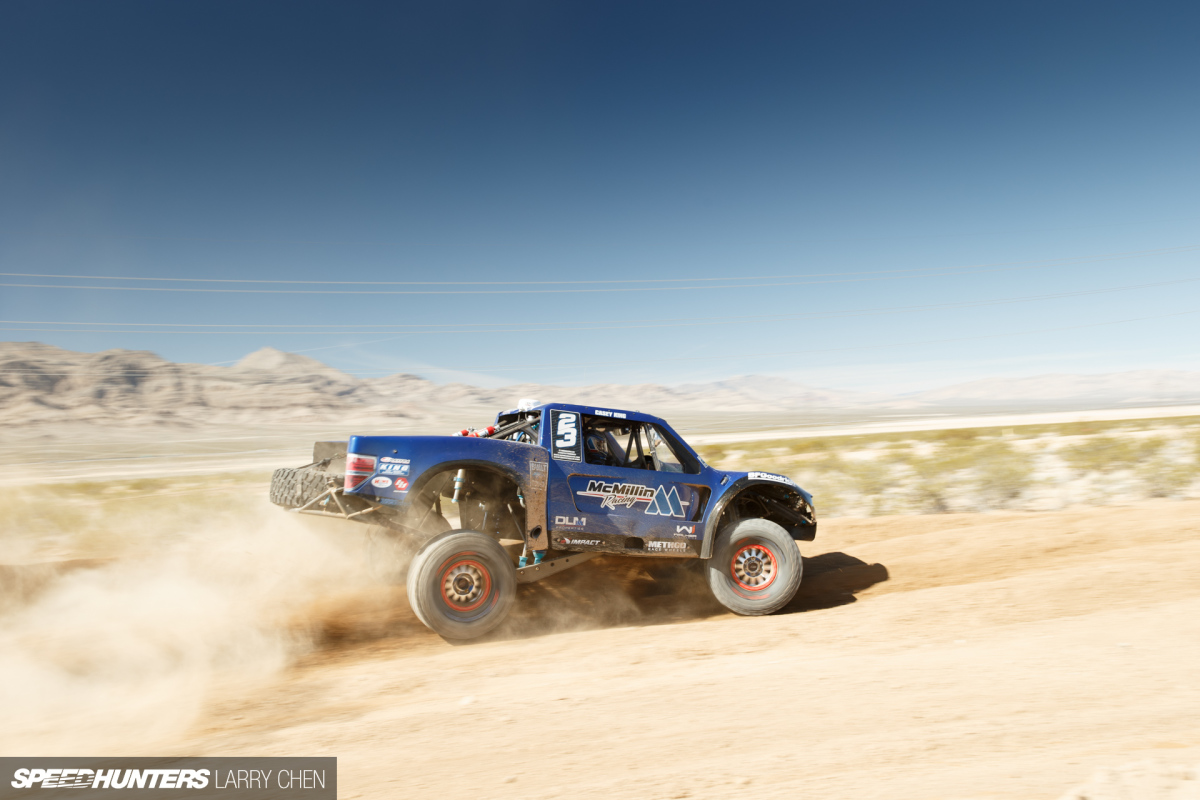 Larry_Chen_Speedhunters_Mint400_2016-60